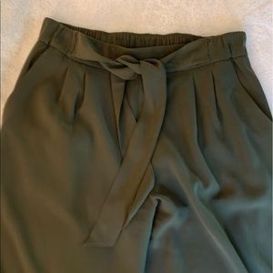 LULULEMON Noir Pants